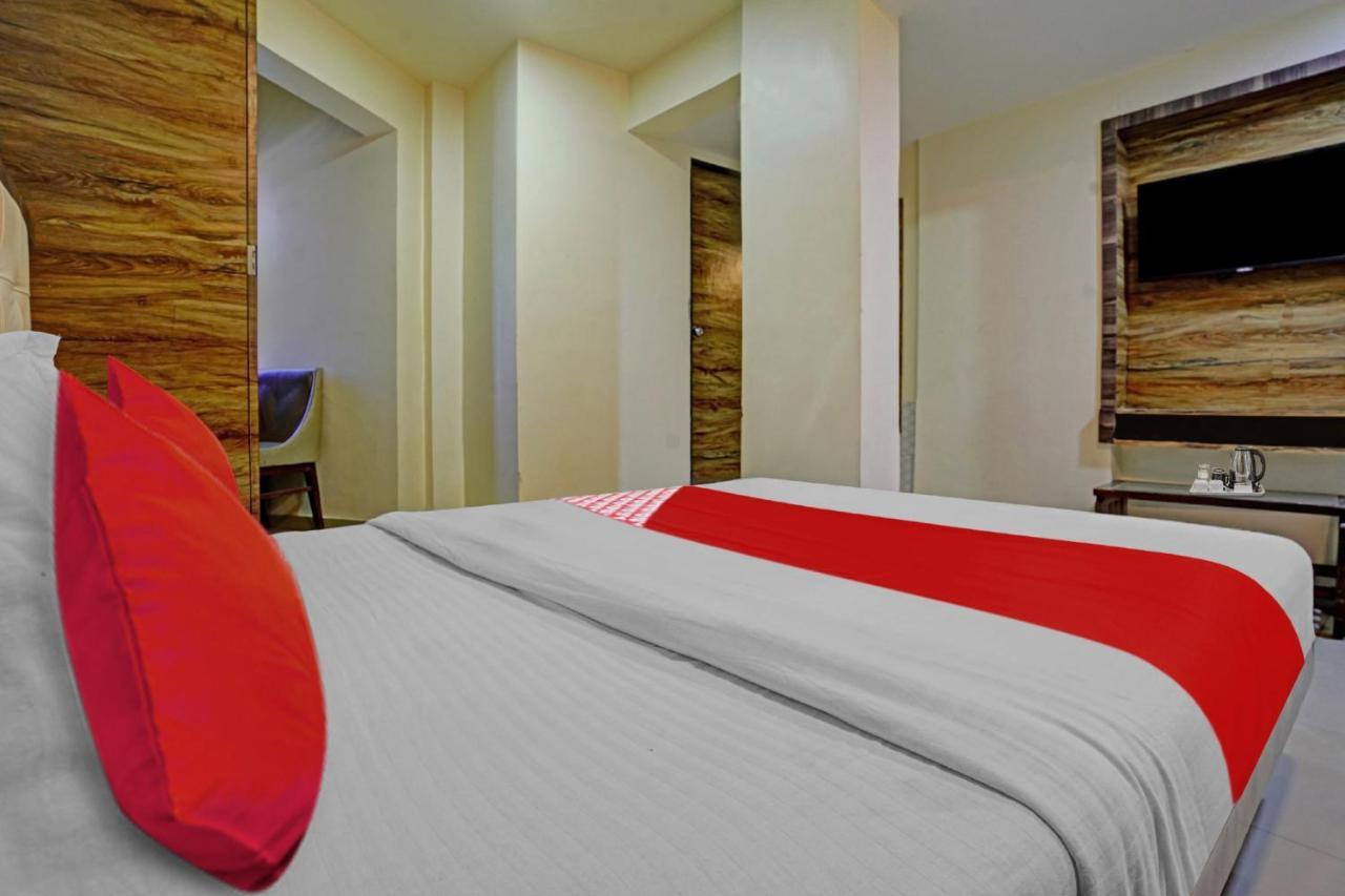 Pop 81030D Hotel Crystal Park Jogeshwari Mumbai Bagian luar foto